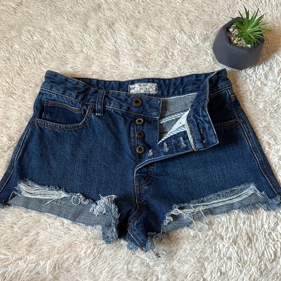 Free people short jeans pants size 27 - Picture 4 of 16